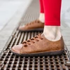 Kép 1/2 - GITA COMFORT bohemian PÖTTYÖS BARNA kézműves bőr cipő