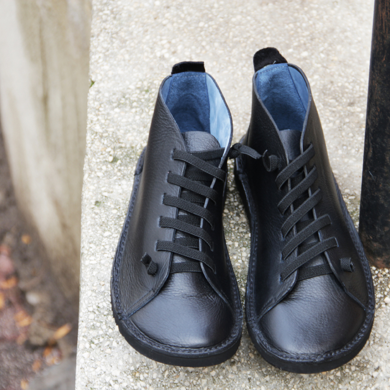 GITA boots FEKETE -vastag talpú kézműves bőr cipő