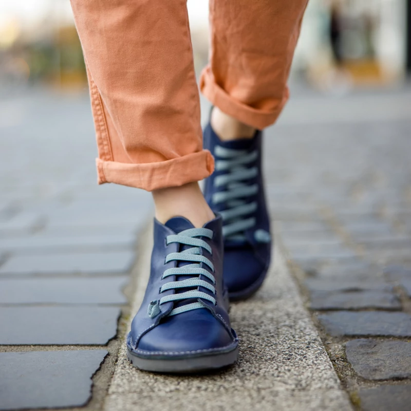 GITA boots ÉJKÉK -vastag talpú kézműves bőr cipő