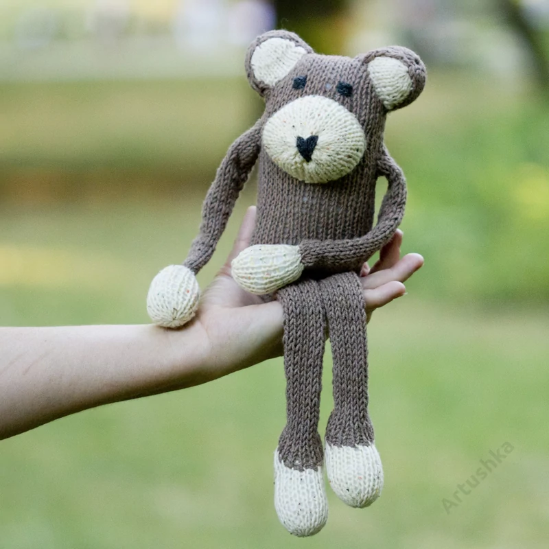 ARTUSHKA MACI